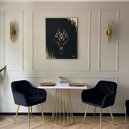 Lux Stays By Torres At K39 Cracovia Esterno foto