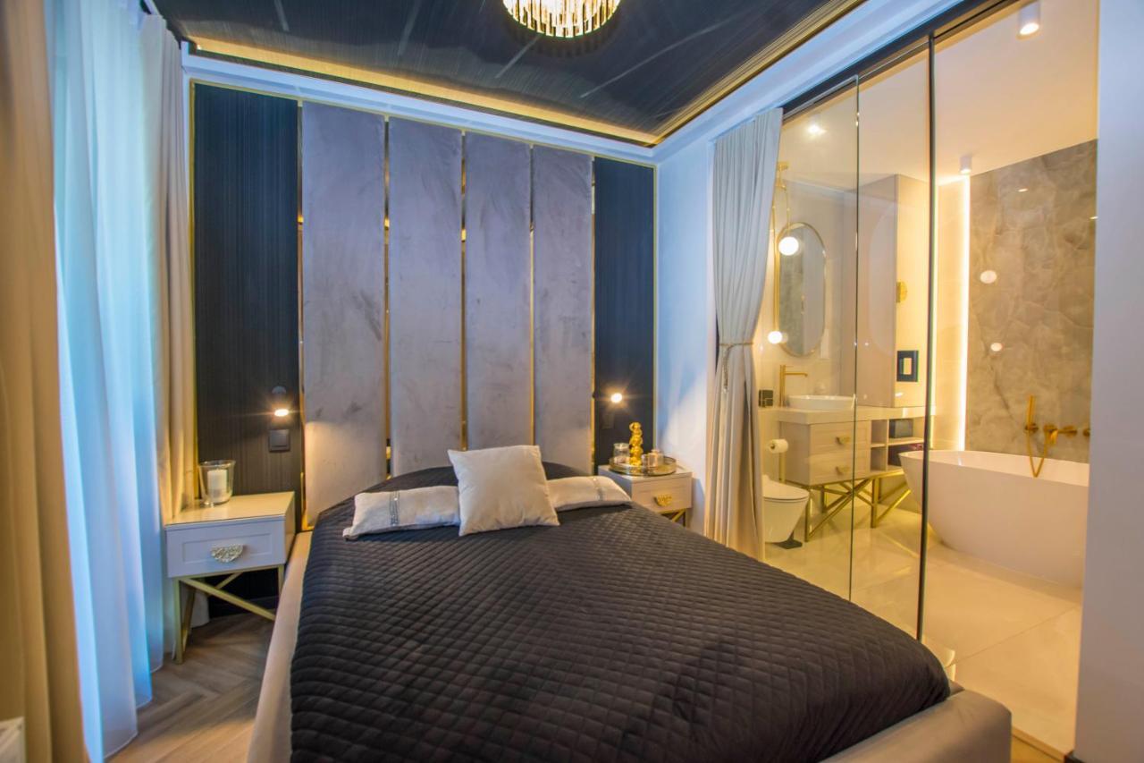Lux Stays By Torres At K39 Cracovia Esterno foto