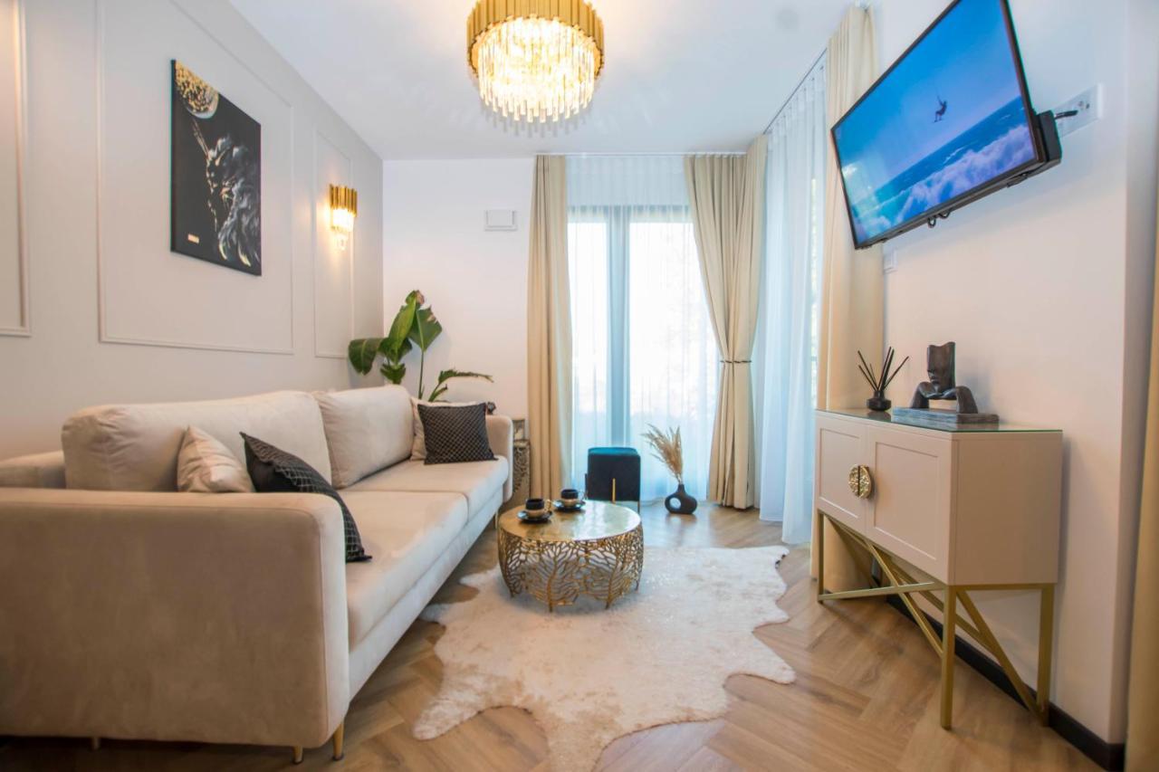 Lux Stays By Torres At K39 Cracovia Esterno foto