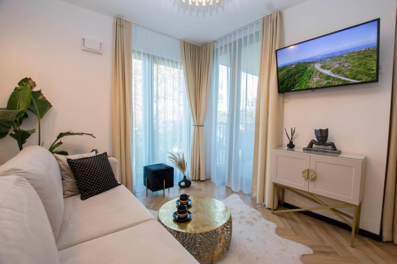 Lux Stays By Torres At K39 Cracovia Esterno foto