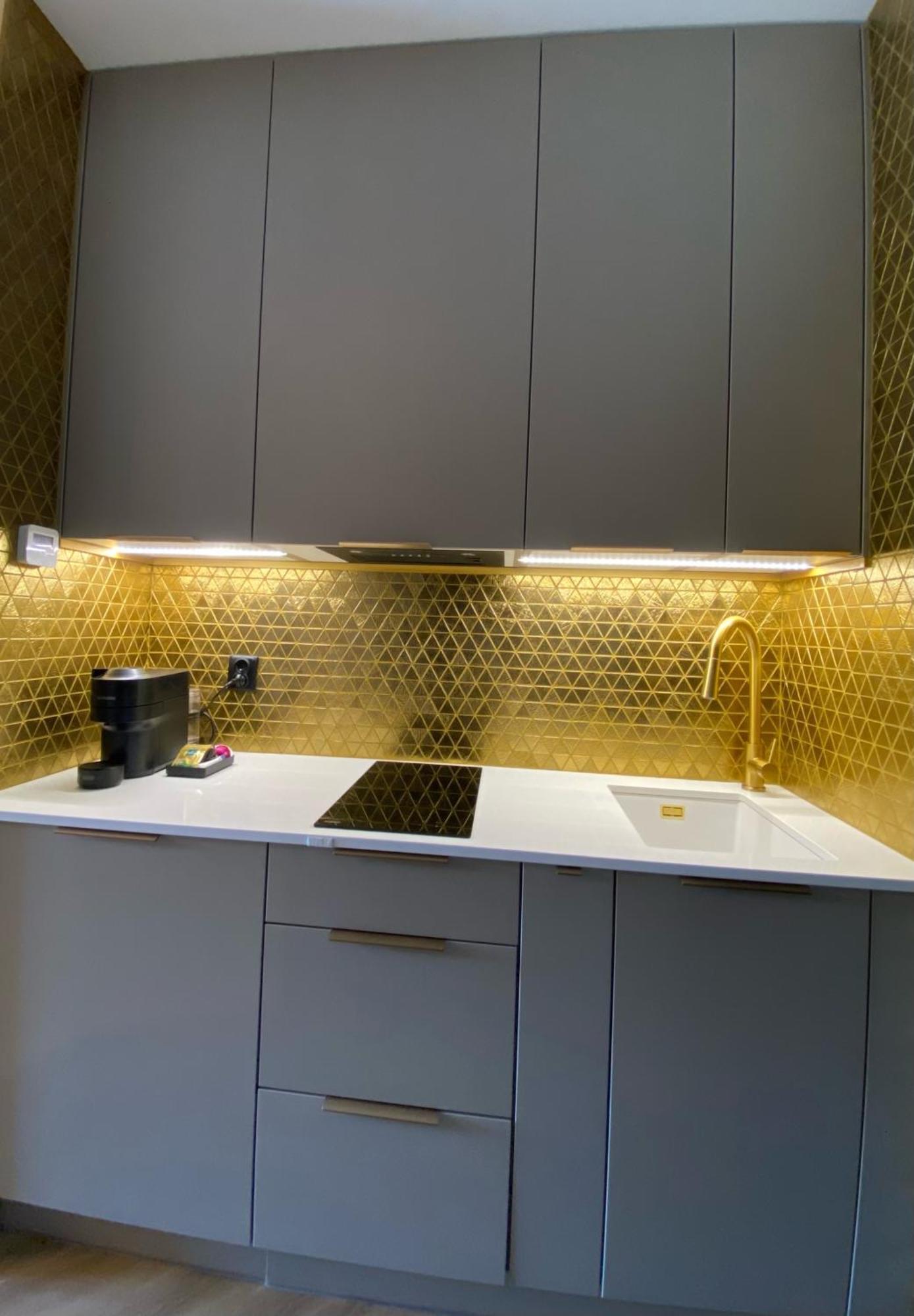 Lux Stays By Torres At K39 Cracovia Esterno foto