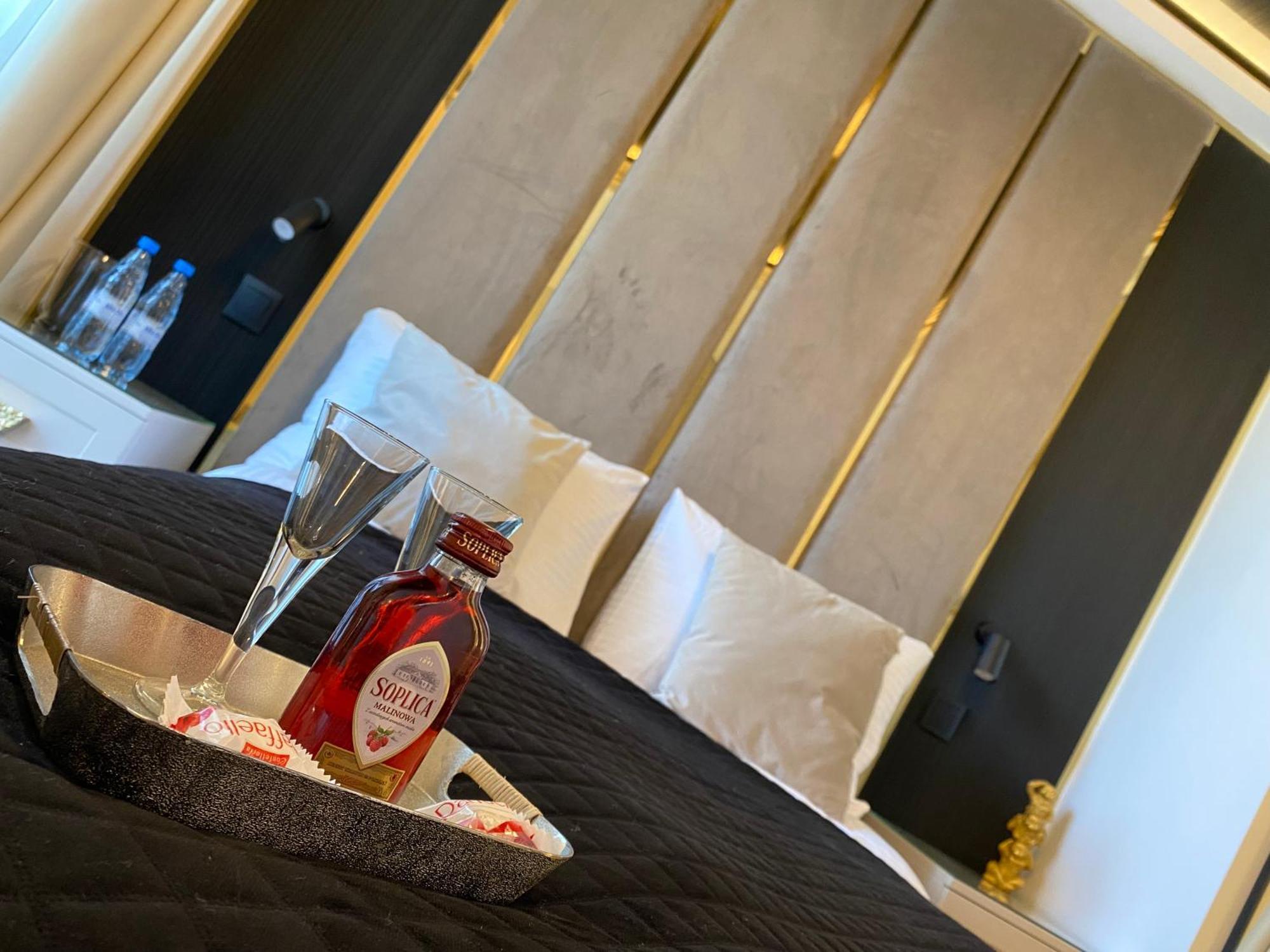 Lux Stays By Torres At K39 Cracovia Esterno foto