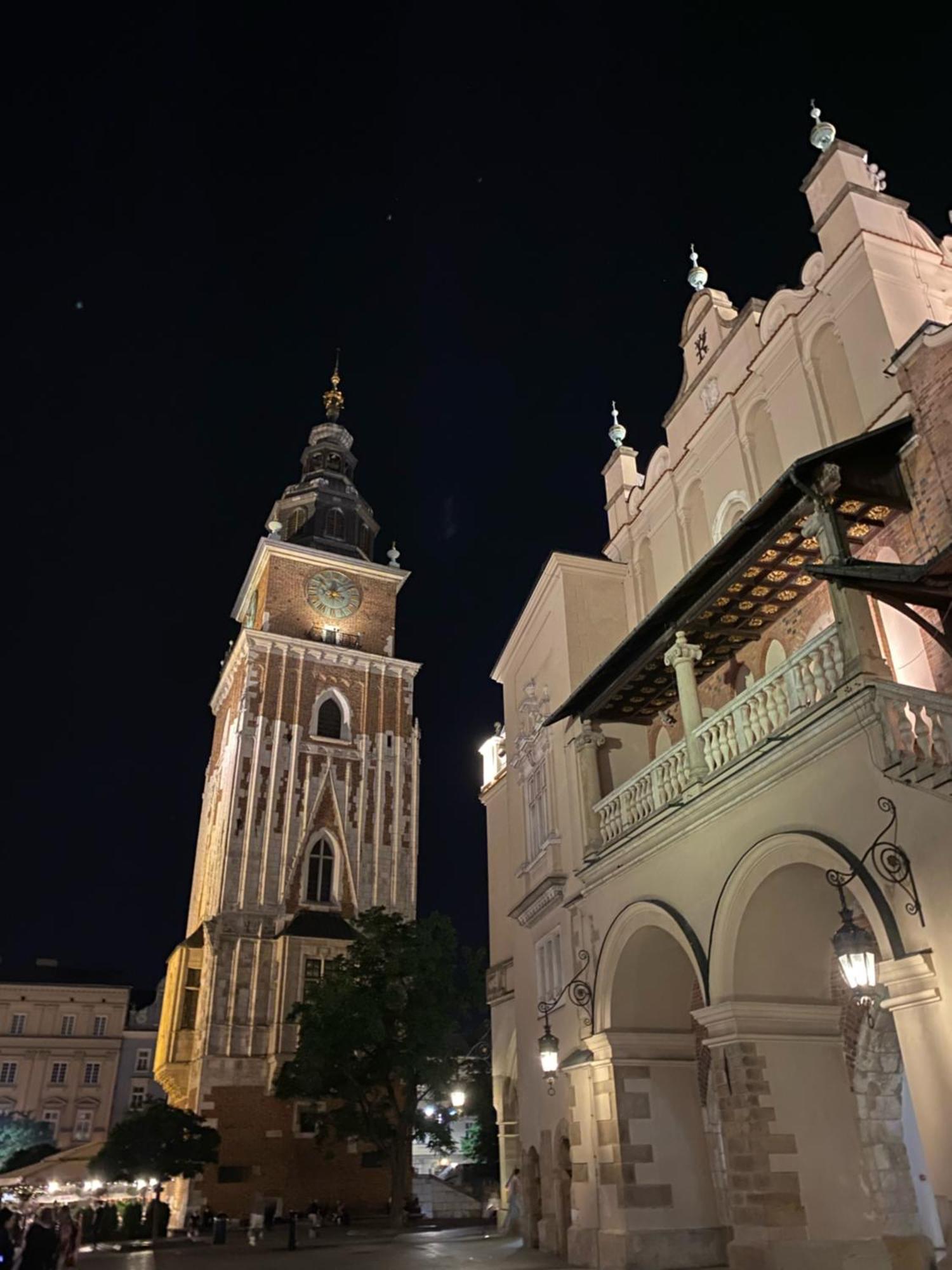 Lux Stays By Torres At K39 Cracovia Esterno foto